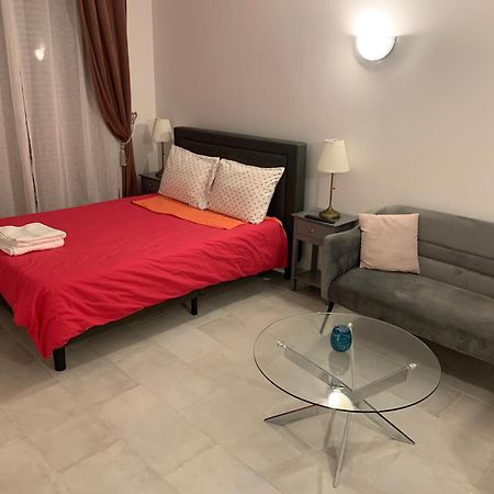 Lovely Studio Saint Jean Cachan, 20 Minutes From Luxembourg Gardens On Rer B And 350 M From Bagneux Rer B Apartment Exterior photo