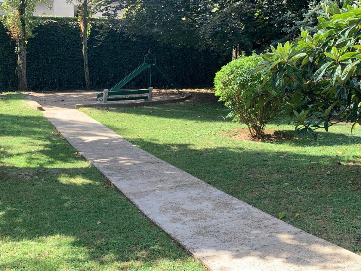 Lovely Studio Saint Jean Cachan, 20 Minutes From Luxembourg Gardens On Rer B And 350 M From Bagneux Rer B Apartment Exterior photo