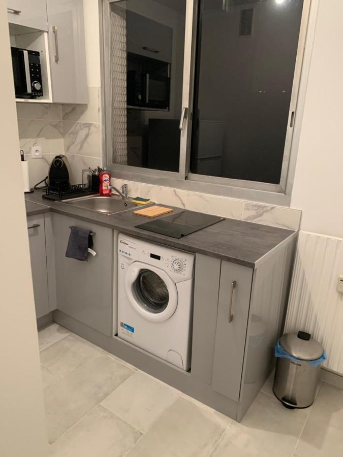 Lovely Studio Saint Jean Cachan, 20 Minutes From Luxembourg Gardens On Rer B And 350 M From Bagneux Rer B Apartment Exterior photo